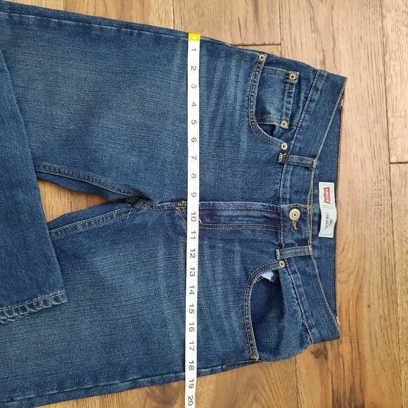 Levi's 505 Straight Fit Jeans - Picture 13 of 16